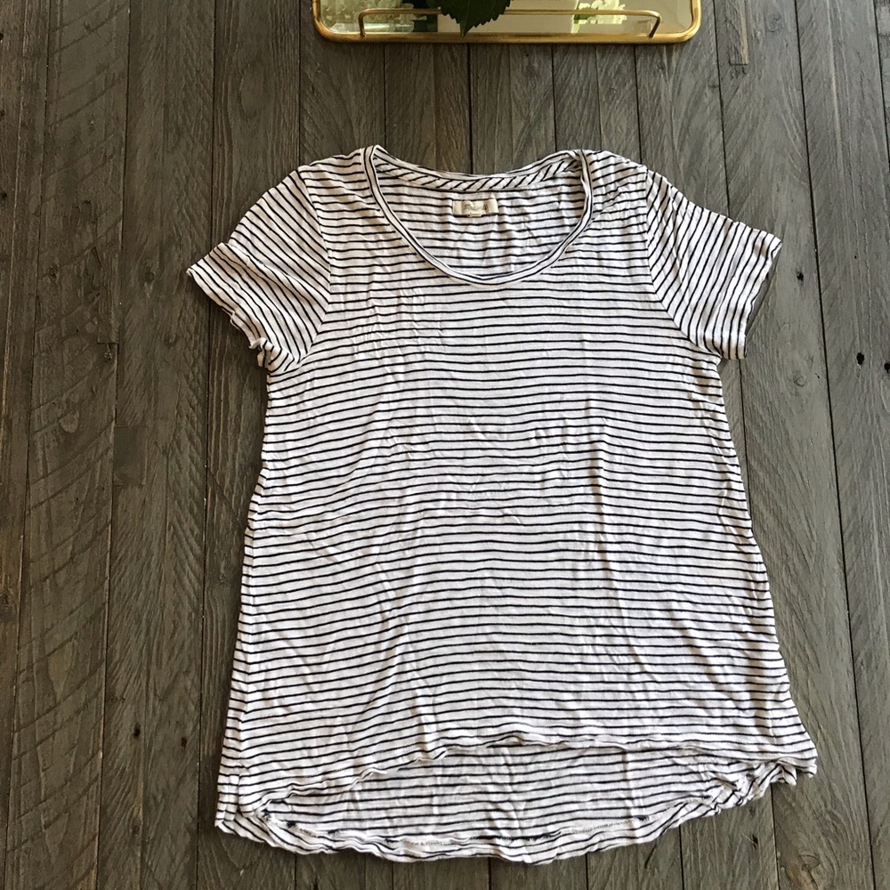 Madewell T